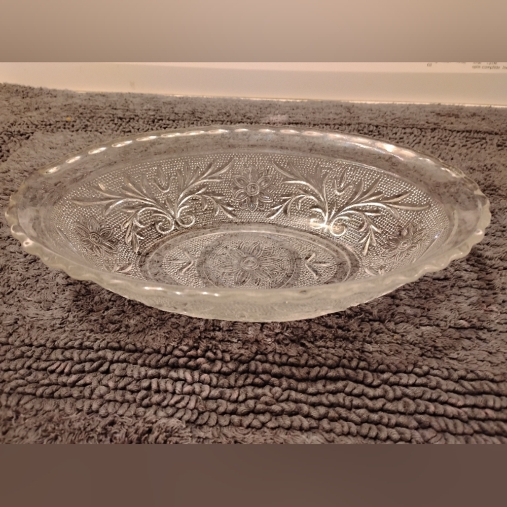 Vintage Depression Glass  Anchor Hocking Oval Serving Dish Sandwich  Pattern